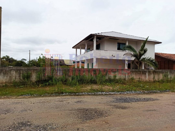 Imagem Sobrado com 4 Quartos à Venda, em Barra Do Saí - Itapoá Imagem Sobrado com 4 Quartos à Venda, em Barra Do Saí - Itapoá