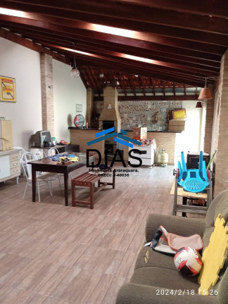 Imagem Casa com 3 Quartos à Venda, 175 m² em Jardim Gardênias - Araraquara Imagem Casa com 3 Quartos à Venda, 175 m² em Jardim Gardênias - Araraquara