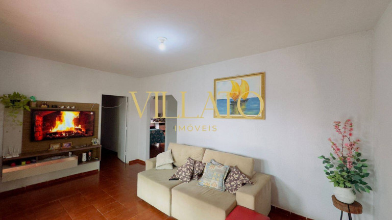 Imagem Casa com 3 Quartos à Venda, 360 m² em Setor Santa Rita - Goiânia