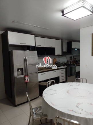 Imagem Apartamento com 4 Quartos à Venda, 240 m² em Adrianópolis - Manaus