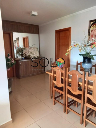 Imagem Apartamento com 3 Quartos à Venda, 149 m² em Centro - Araraquara Imagem Apartamento com 3 Quartos à Venda, 149 m² em Centro - Araraquara