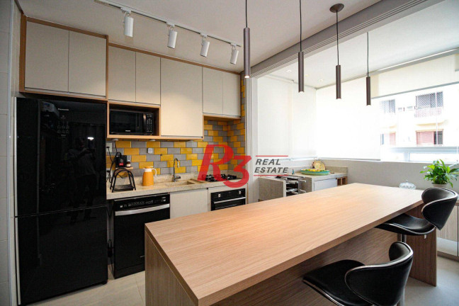 Imagem Apartamento com 2 Quartos à Venda, 72 m² em Gonzaga - Santos