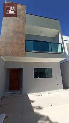 Sobrado com 3 Quartos à Venda, 170 m² em Nova Lorena - Lorena