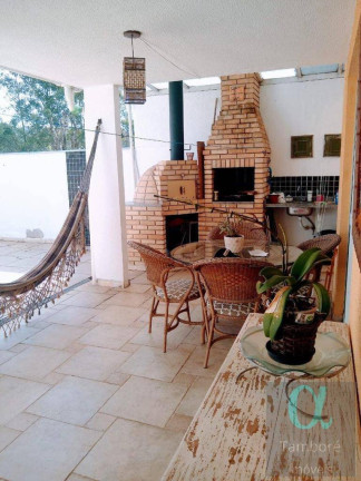 Casa com 3 Quartos à Venda, 162 m² em Tamboré - Santana De Parnaíba