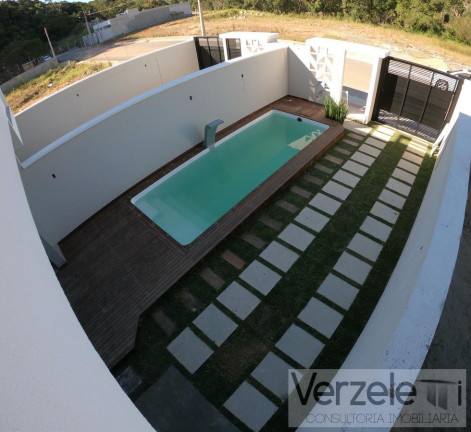 Imagem Casa com 3 Quartos à Venda, 165 m² em São Francisco De Assis - Camboriú Imagem Casa com 3 Quartos à Venda, 165 m² em São Francisco De Assis - Camboriú