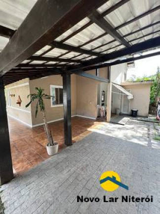 Imagem Casa com 4 Quartos à Venda, 150 m² em Itaipu - Niterói
