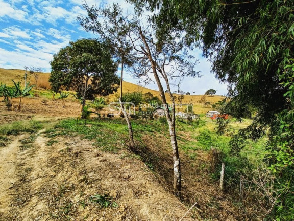 Imagem Imóvel com 2 Quartos à Venda, 1 m² em Três Barras - Cachoeira Paulista