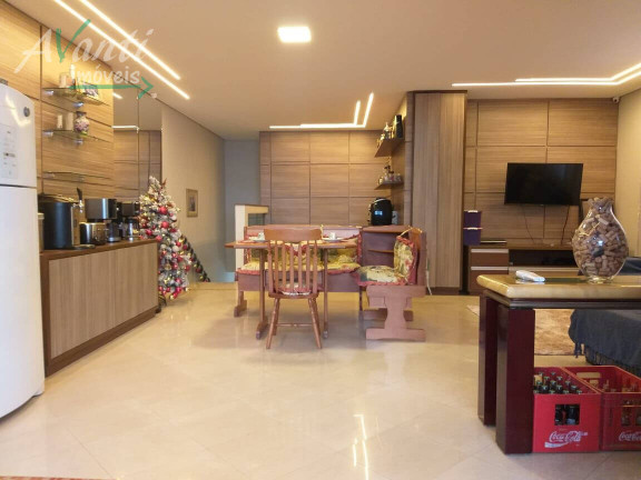 Casa com 4 Quartos à Venda, 286 m² em Embaré - Santos