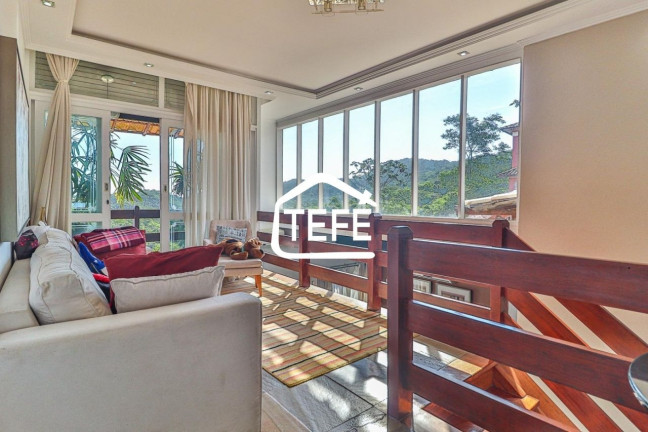 Imagem Casa com 6 Quartos à Venda, 452 m² em Itaipu - Niterói Imagem Casa com 6 Quartos à Venda, 452 m² em Itaipu - Niterói