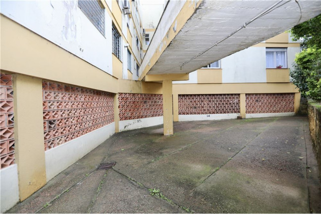 Imagem Imóvel com 1 Quarto à Venda, em Jardim Carvalho - Porto Alegre Imagem Imóvel com 1 Quarto à Venda, em Jardim Carvalho - Porto Alegre