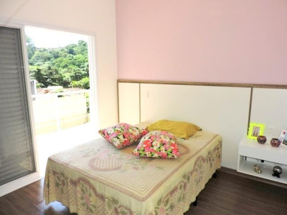 Imagem Casa com 3 Quartos à Venda, 620 m² em Chácara De La Rocca - Carapicuíba