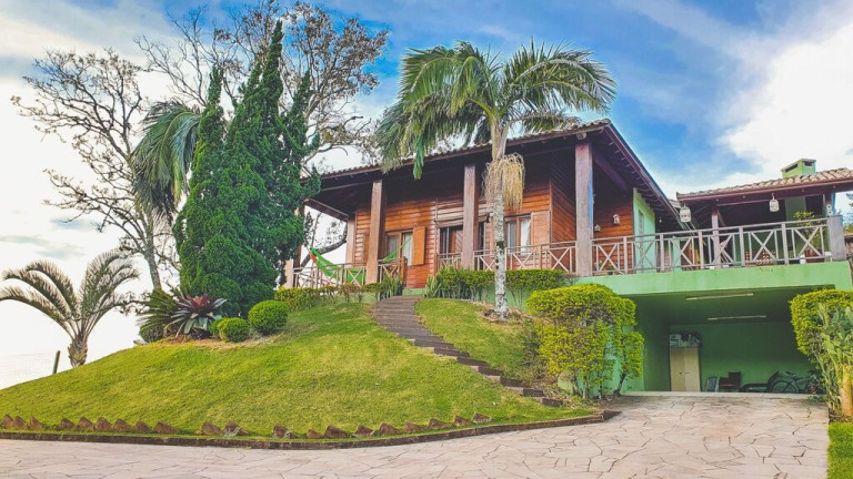 Imagem Chácara com 4 Quartos à Venda, 182 m² em Lomba Grande - Novo Hamburgo