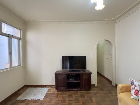 Imagem Apartamento com 3 Quartos à Venda, 80 m² em Centro Histórico - Porto Alegre Imagem Apartamento com 3 Quartos à Venda, 80 m² em Centro Histórico - Porto Alegre