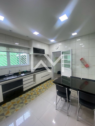 Imagem Sobrado com 3 Quartos à Venda, 210 m² em Jardim Santa Mena - Guarulhos Imagem Sobrado com 3 Quartos à Venda, 210 m² em Jardim Santa Mena - Guarulhos