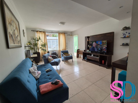 Imagem Sobrado com 3 Quartos à Venda, 128 m² em Estufa Ii - Ubatuba Imagem Sobrado com 3 Quartos à Venda, 128 m² em Estufa Ii - Ubatuba