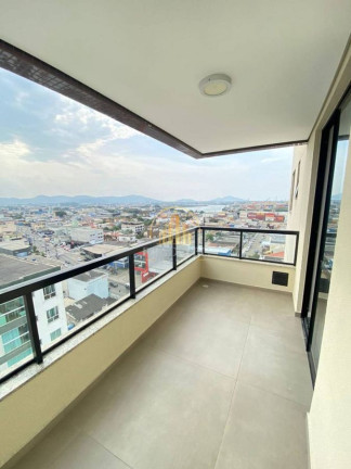 Imagem Apartamento com 2 Quartos à Venda, 70 m² em São João - Itajaí
