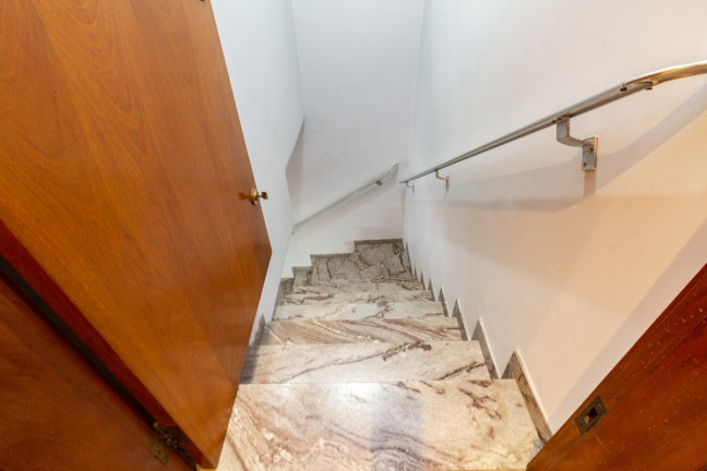 Imagem Casa com 3 Quartos à Venda, 230 m² em Parque São Domingos - São Paulo