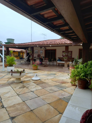 Imagem Casa com 5 Quartos à Venda, 1.500 m² em Portão - Lauro De Freitas Imagem Casa com 5 Quartos à Venda, 1.500 m² em Portão - Lauro De Freitas