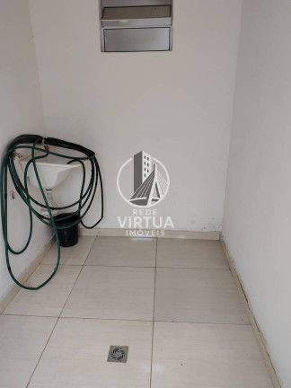 Imagem Casa com 3 Quartos à Venda, 150 m² em Caxingui - São Paulo