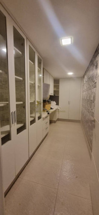 Imagem Casa com 4 Quartos à Venda, 490 m² em Centro Comercial Jubran - Barueri Imagem Casa com 4 Quartos à Venda, 490 m² em Centro Comercial Jubran - Barueri