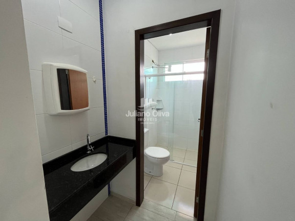 Imagem Sobrado à Venda, 106 m² em Barra Do Sai - Itapoá Imagem Sobrado à Venda, 106 m² em Barra Do Sai - Itapoá