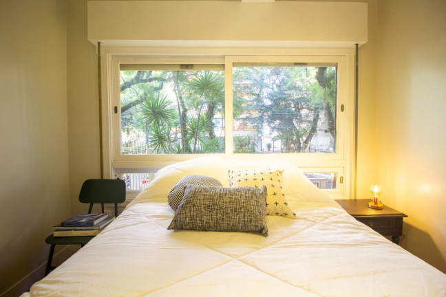 Imagem Imóvel com 1 Quarto à Venda, em Bom Fim - Porto Alegre Imagem Imóvel com 1 Quarto à Venda, em Bom Fim - Porto Alegre
