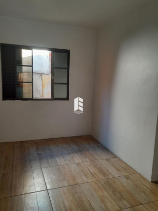 Imagem Casa com 2 Quartos à Venda, 105 m² em Nossa Senhora Do Perpétuo Socorro - Santa Maria
