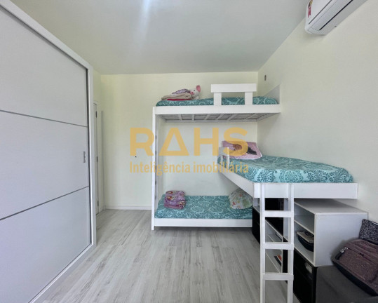 Imagem Casa com 3 Quartos à Venda, 150 m² em São Marcos - Joinville