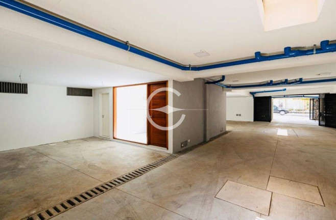 Imagem Casa com 3 Quartos à Venda, 560 m² em Moema - São Paulo