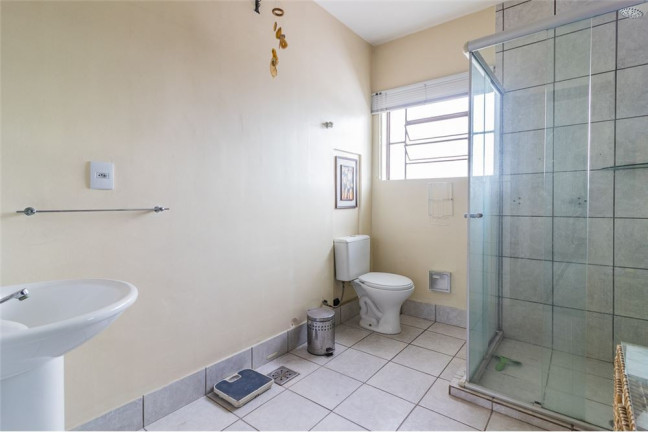 Imagem Casa com 4 Quartos à Venda, 313 m² em Cavalhada - Porto Alegre