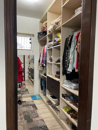 Imagem Sobrado com 4 Quartos à Venda, 286 m² em São Judas - Itajaí Imagem Sobrado com 4 Quartos à Venda, 286 m² em São Judas - Itajaí