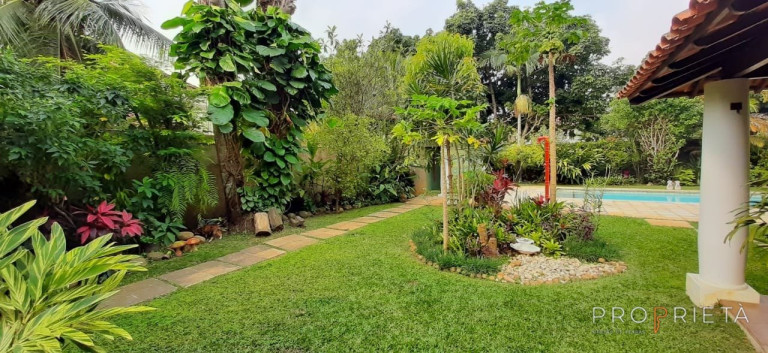 Imagem Casa de Condomínio com 5 Quartos à Venda, em Recreio Dos Bandeirantes - Rio De Janeiro Imagem Casa de Condomínio com 5 Quartos à Venda, em Recreio Dos Bandeirantes - Rio De Janeiro