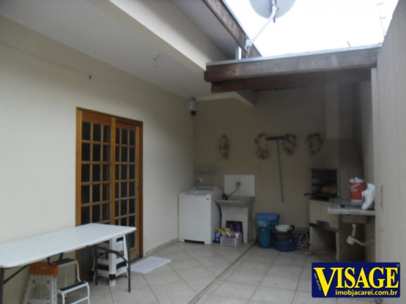 Imagem Casa com 4 Quartos à Venda, 175 m² em Vila Branca - Jacareí Imagem Casa com 4 Quartos à Venda, 175 m² em Vila Branca - Jacareí