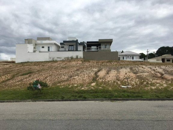 Imagem Terreno à Venda, 300 m² em Brigadeiro Tobias - Sorocaba Imagem Terreno à Venda, 300 m² em Brigadeiro Tobias - Sorocaba
