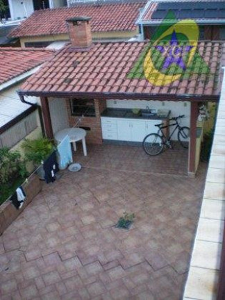 Imagem Casa com 4 Quartos à Venda, 270 m² em Vila Nogueira - Campinas Imagem Casa com 4 Quartos à Venda, 270 m² em Vila Nogueira - Campinas