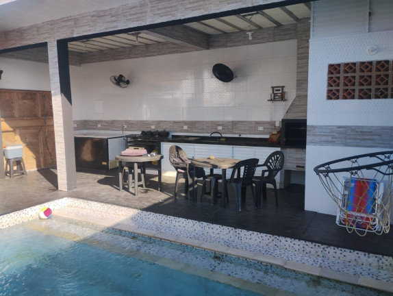 Imagem Casa com 3 Quartos à Venda, 186 m² em Canoas - Pontal Do Parana