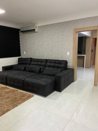 Apartamento à Venda, 420 m² em Zona V - Umuarama