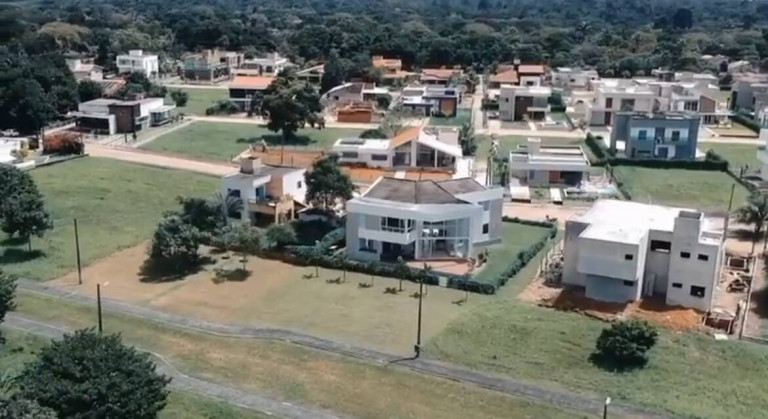 Imagem Casa de Condomínio com 4 Quartos à Venda, 280 m² em Aldeia Dos Camarás - Camaragibe Imagem Casa de Condomínio com 4 Quartos à Venda, 280 m² em Aldeia Dos Camarás - Camaragibe