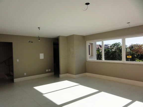Imagem Casa com 4 Quartos à Venda, 181 m² em Vila Assunção - Porto Alegre