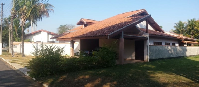 Casa de Condomínio com 4 Quartos à Venda, 600 m² em Socorro - Pindamonhangaba