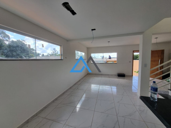 Imagem Casa com 3 Quartos à Venda, 170 m² em Canjica (terra Preta) - Mairiporã Imagem Casa com 3 Quartos à Venda, 170 m² em Canjica (terra Preta) - Mairiporã