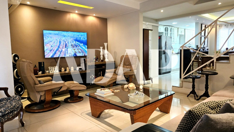 Imagem Casa com 3 Quartos à Venda, 140 m² em Vargem Pequena - Rio De Janeiro Imagem Casa com 3 Quartos à Venda, 140 m² em Vargem Pequena - Rio De Janeiro