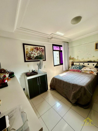 Imagem Apartamento com 4 Quartos à Venda, 140 m² em Itapuã - Vila Velha