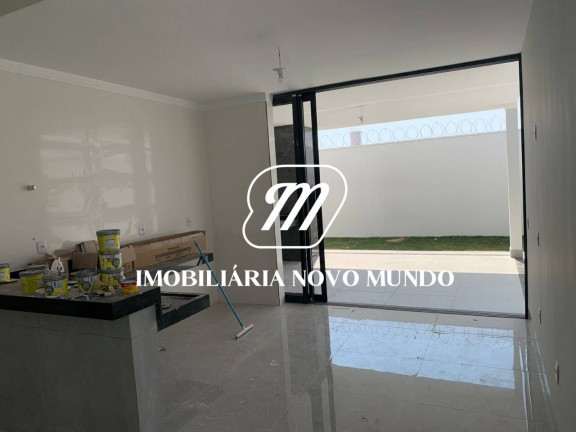 Imagem Casa com 3 Quartos à Venda, 250 m² em Jardim Brasília - Uberlândia