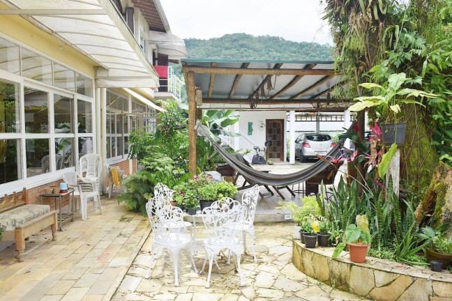 Imagem Casa com 9 Quartos à Venda, 720 m² em Jardim Samambaia - Ubatuba