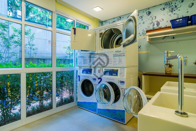 Imagem Apartamento com 2 Quartos à Venda, 74 m² em Aclimação - São Paulo