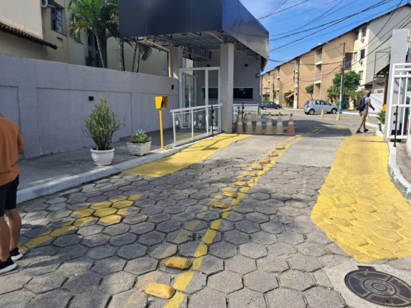 Imagem Apartamento com 2 Quartos à Venda,  em Inhoaiba - Rio De Janeiro
