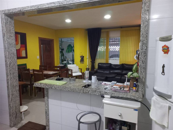 Casa com 3 Quartos à Venda, 180 m² em Caiçara - Praia Grande