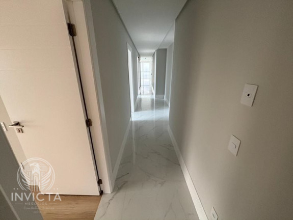 Imagem Apartamento com 4 Quartos à Venda, 150 m² em Pioneiros - Balneário Camboriú