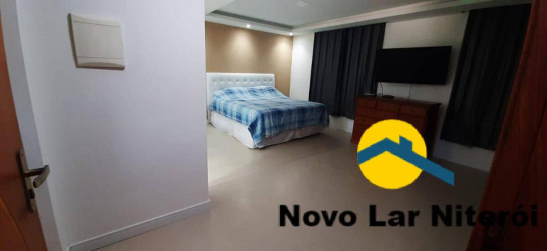 Imagem Casa com 3 Quartos à Venda, 400 m² em Piratininga - Niterói